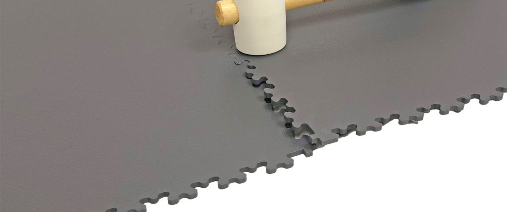 Postopek namestitve R-Tile puzlastih talnih oblog